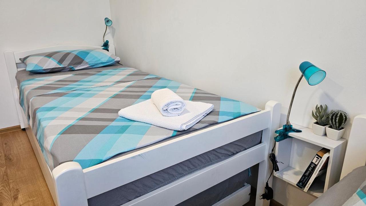 Holiday Home Natura With Private Pool Mostar Extérieur photo
