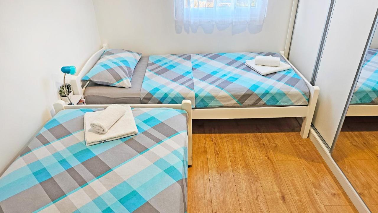 Holiday Home Natura With Private Pool Mostar Extérieur photo